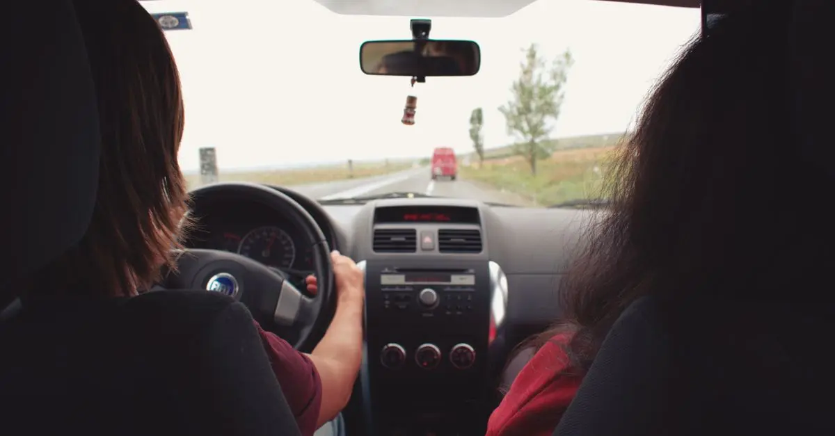 Les meilleurs organisateurs de voiture pour les longs trajets